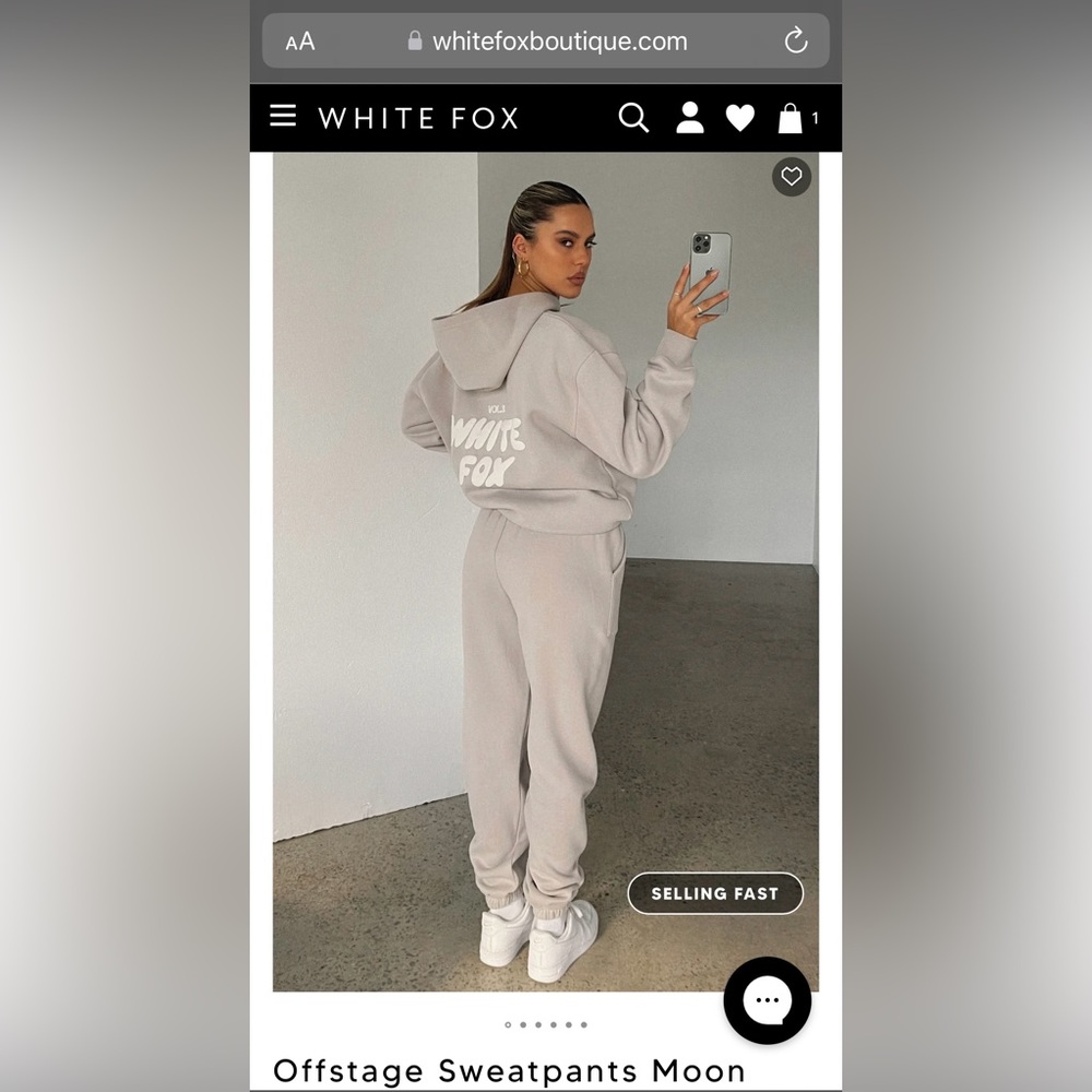 NWT White Fox Boutique Offstage Sweatpants Moon VOL.3 in size Small - Picture 8 of 11